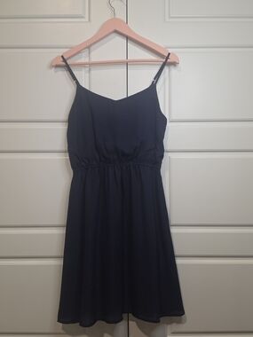 Everly Navy Spaghetti-Strap Mini Dress Size Small